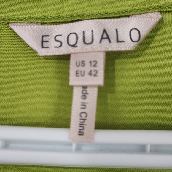 Esqualo Lime Green Satin V-Neck Blouse - Size 12 - Picture 7 of 9
